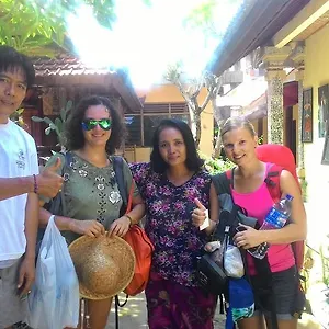 Liang House And Guest house